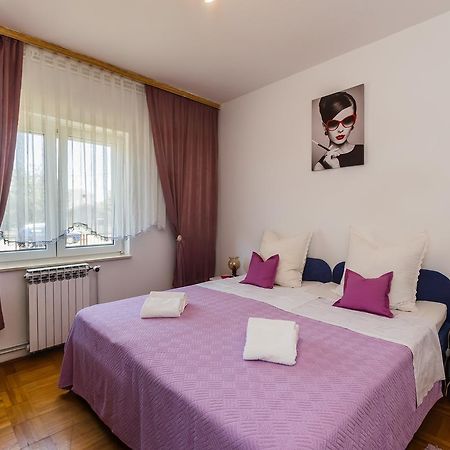 Apartman Mila Каштела Экстерьер фото